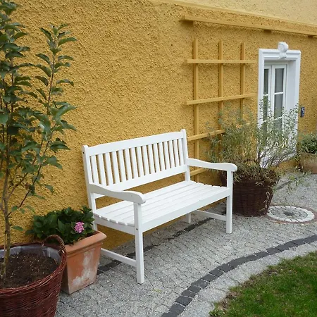 Lägenhet Matian